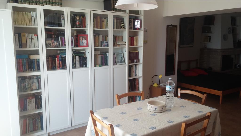 Le Querce Bed & Breakfast Ancona Oda fotoğraf