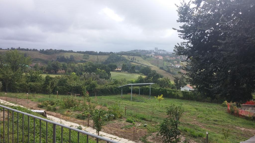 Le Querce Bed & Breakfast Ancona Dış mekan fotoğraf